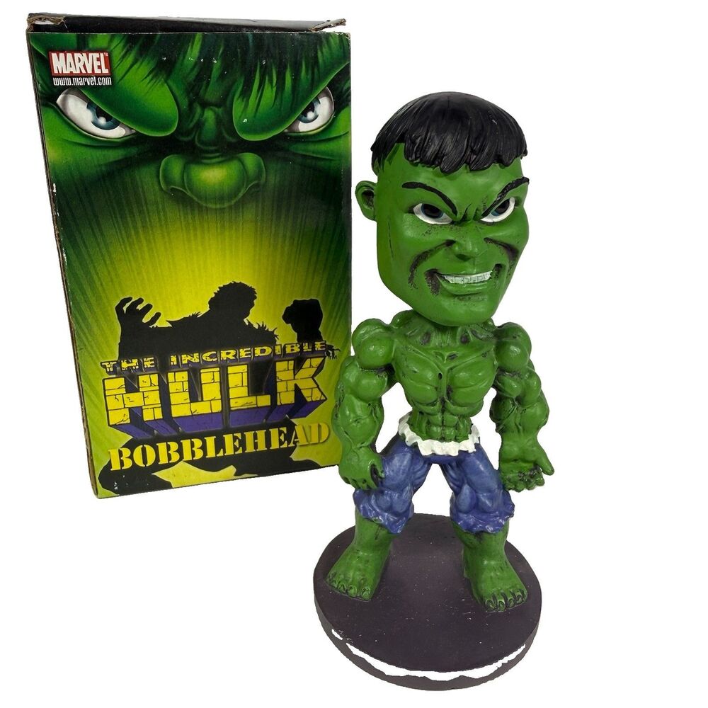 Giftco Marvel Incredible Hulk Bobblehead Model 3865 Vintage 2003
